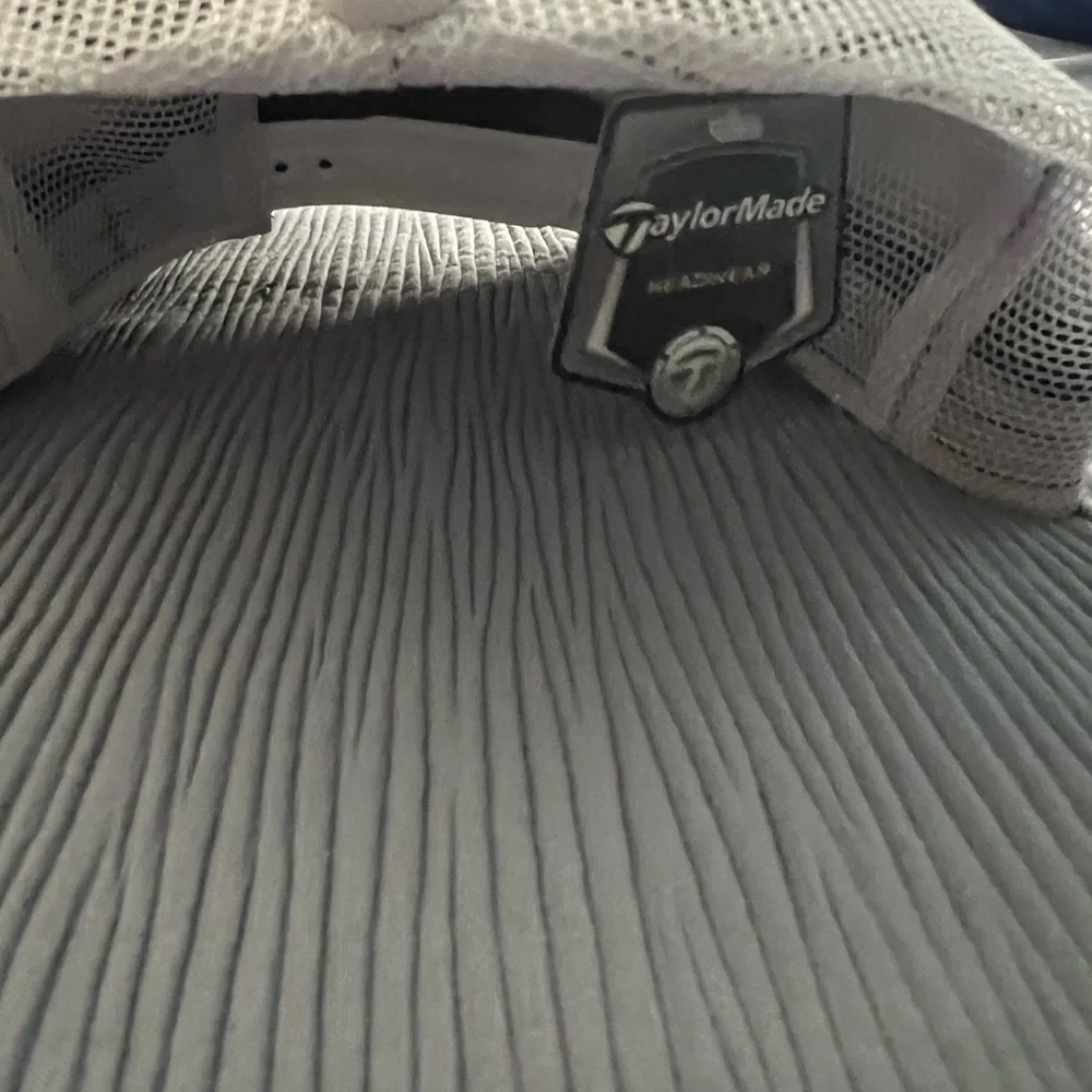 Taylor Made Vintage White and Black Baseball Golf Hat, NWT 🆕